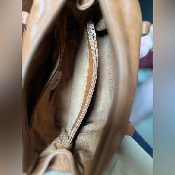 Gucci Leather Boston Bag - Picture 9 of 11